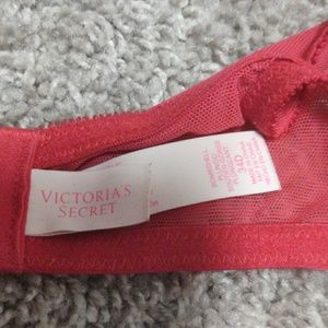 Victoria's Secret Intimates & Sleepwear - Victoria Secret Bombshell Bra Victoria's Secret Intimates & Sleepwear - Victoria Secret Bombshell Bra